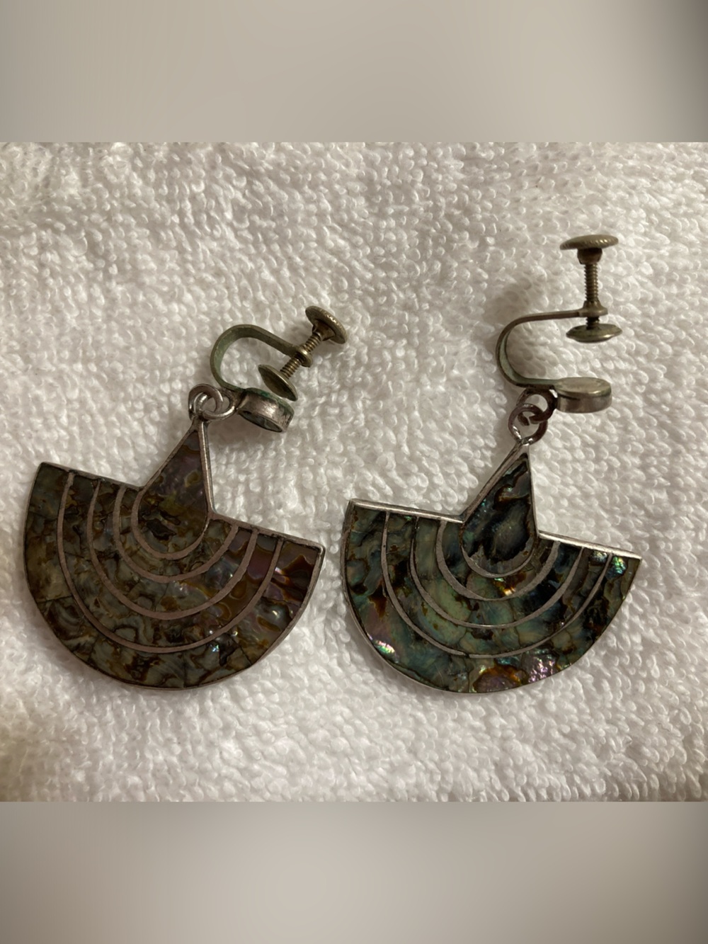 Taxco Abalone Inlay Fan Drop Screw Back Earrings - Iridescent Green/Blue